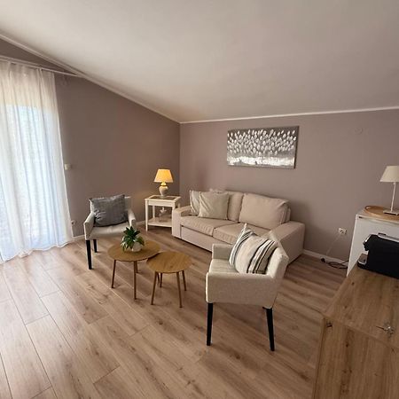 Apartment Francos Примоштен Экстерьер фото